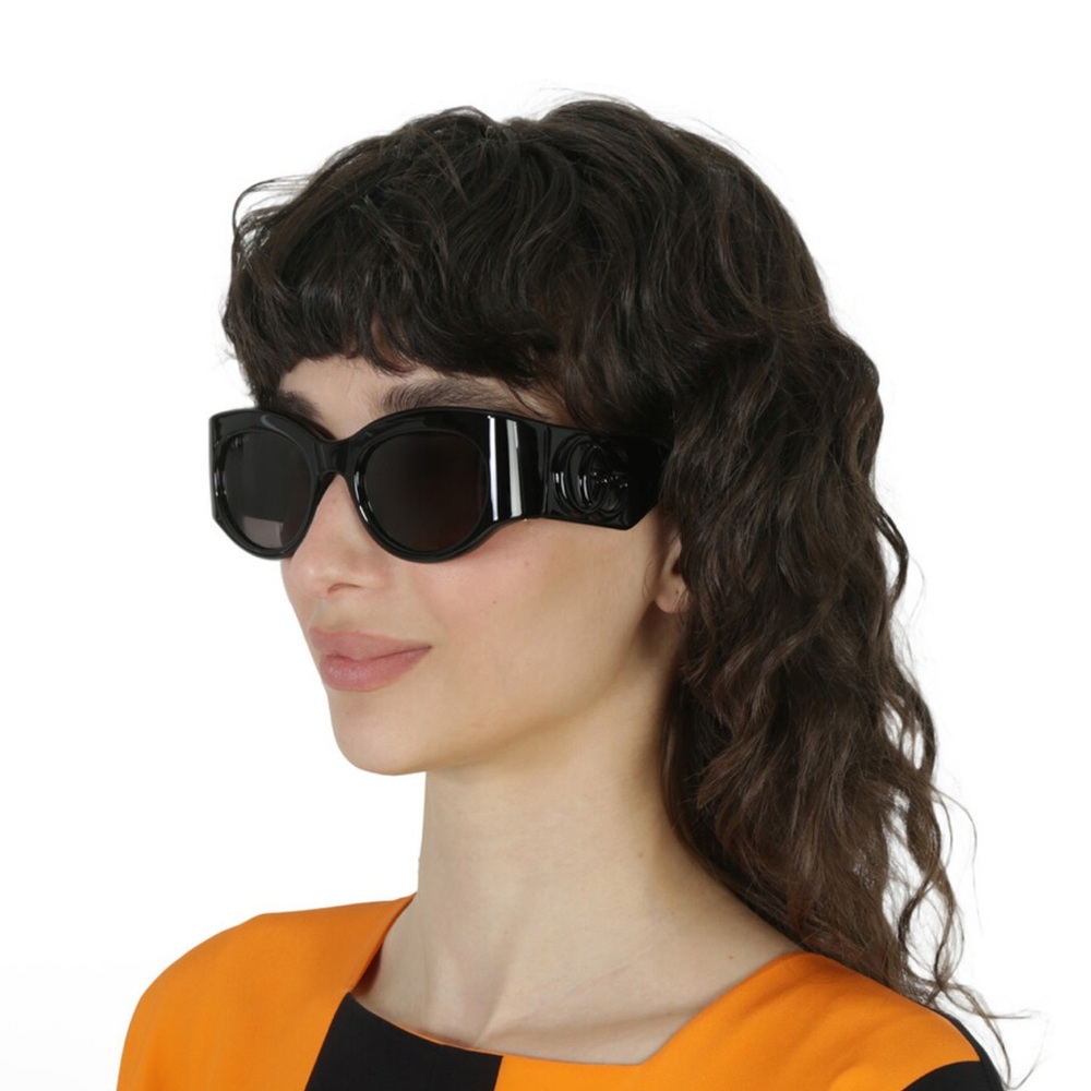 GUCCI Sunglasses, NEW - Picture 4 of 5